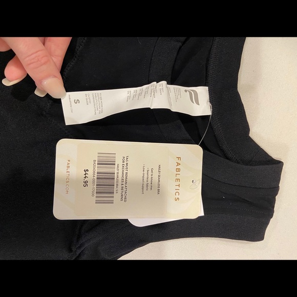 Crop top - Picture 3 of 3